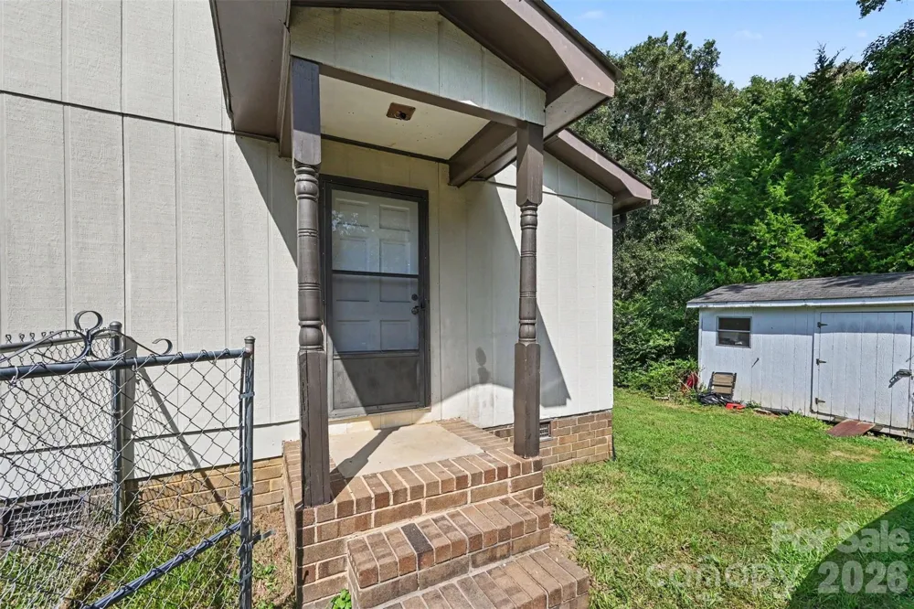 808 E Chestnut Street Stanley, NC 28164