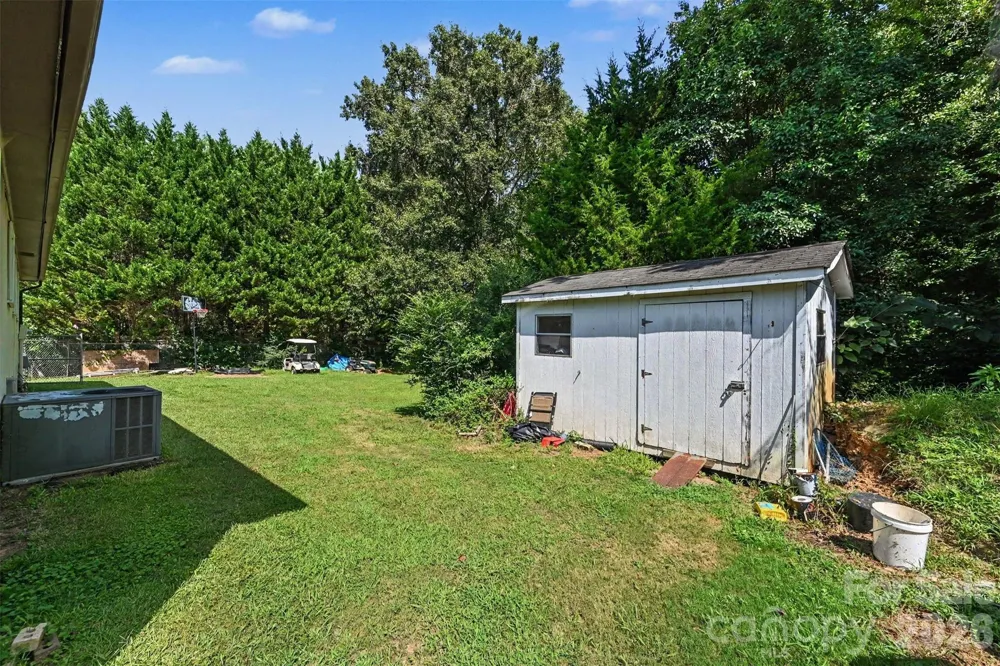 808 E Chestnut Street Stanley, NC 28164