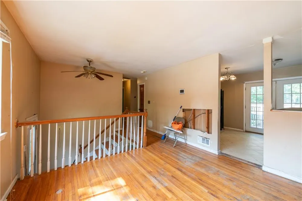 6281 Amherst Drive Riverdale, GA 30274