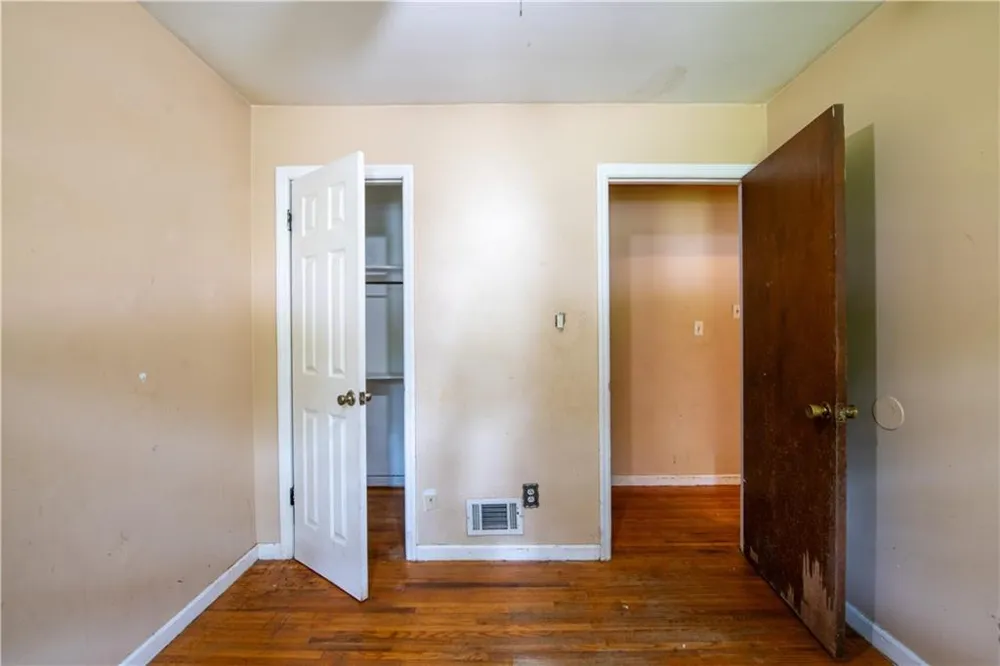 6281 Amherst Drive Riverdale, GA 30274