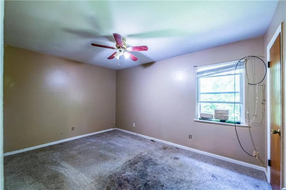 6281 Amherst Drive Riverdale, GA 30274