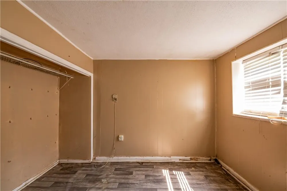 6281 Amherst Drive Riverdale, GA 30274