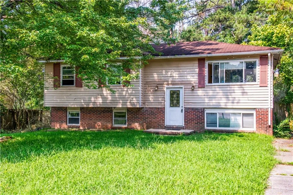 6281 Amherst Drive Riverdale, GA 30274