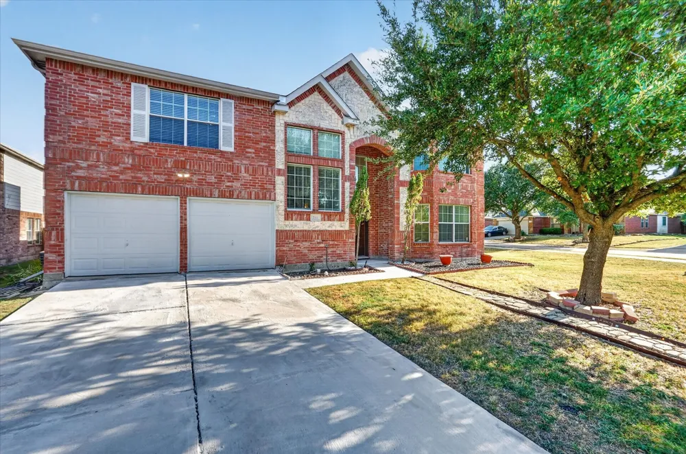 2112 Aster Trail Forney, TX 75126