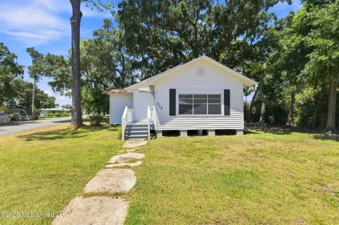 313 Church Avenue