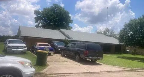 1410 Lorene Lane