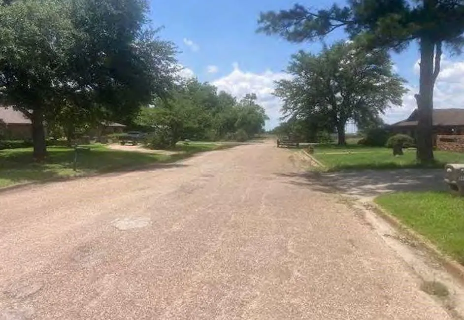 1410 Lorene Lane Marlin, TX 76661