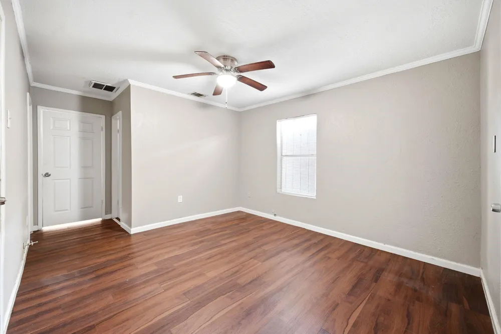 319 W 1st Street Crosby, TX 77532