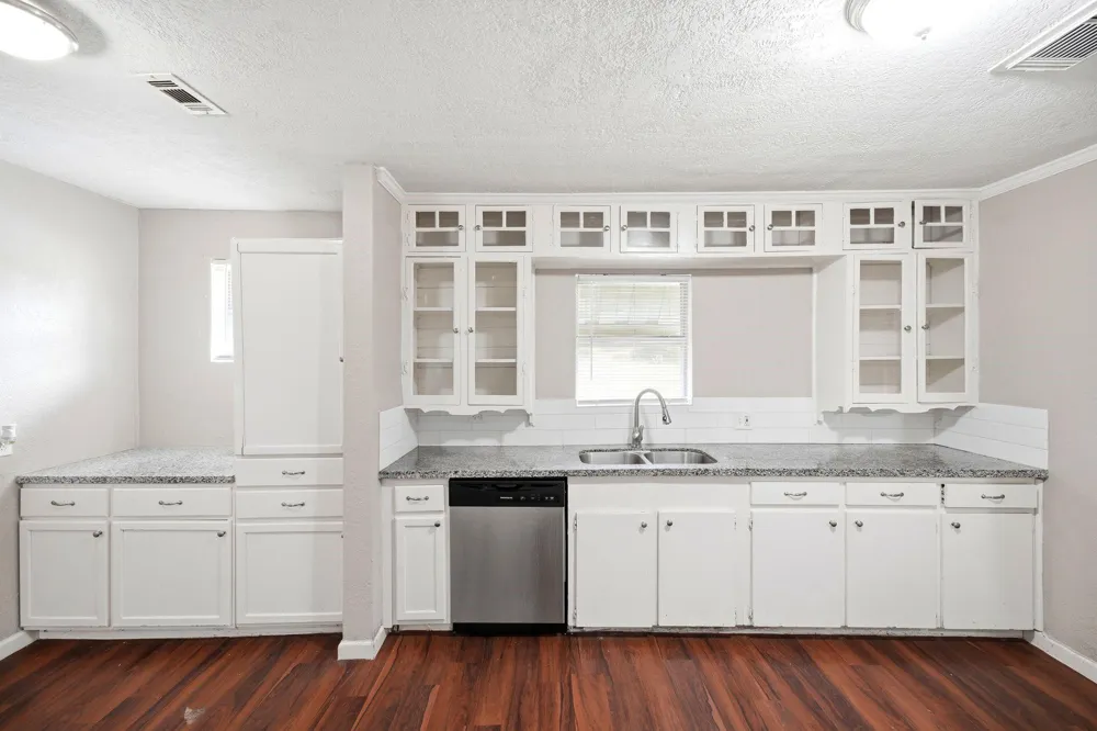 319 W 1st Street Crosby, TX 77532