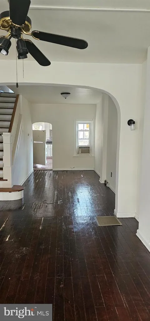 369 SAINT JOES AVENUE