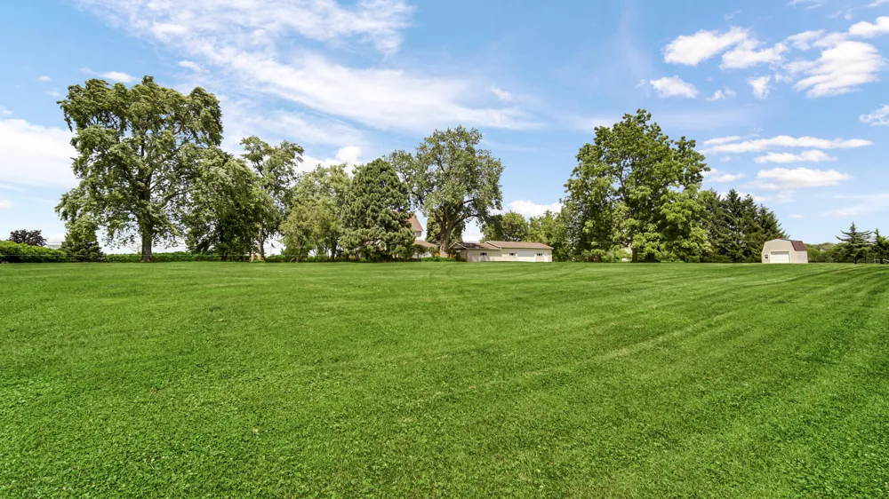9505 W 137th Avenue Cedar Lake, IN 46303