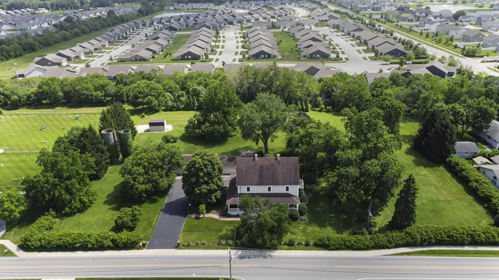 9505 W 137th Avenue Cedar Lake, IN 46303