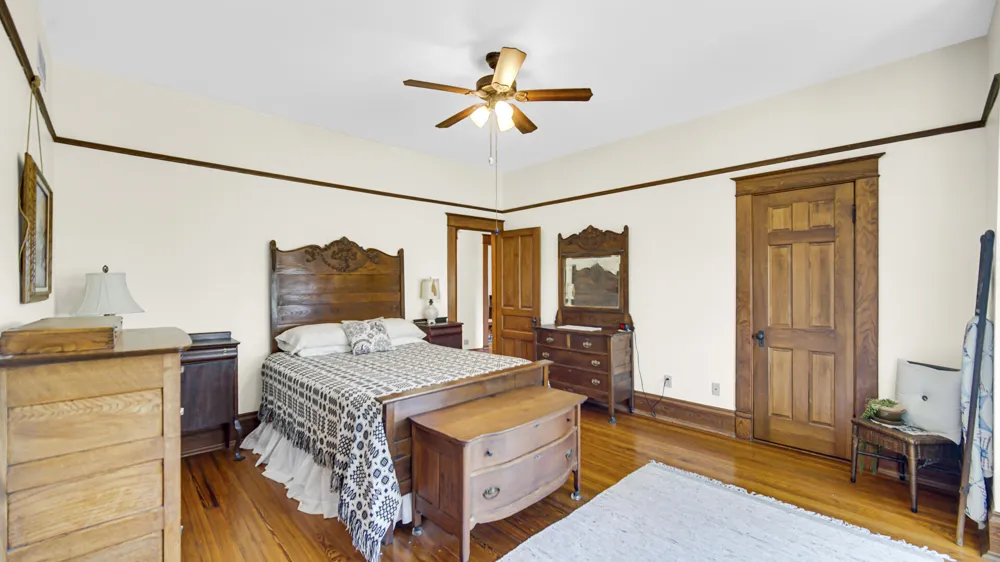 9505 W 137th Avenue Cedar Lake, IN 46303