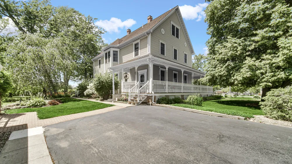 9505 W 137th Avenue Cedar Lake, IN 46303