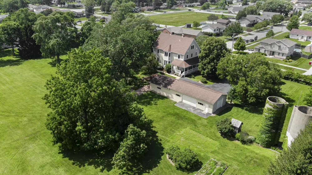 9505 W 137th Avenue Cedar Lake, IN 46303