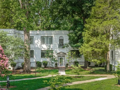 1700 Elm Street #O-1