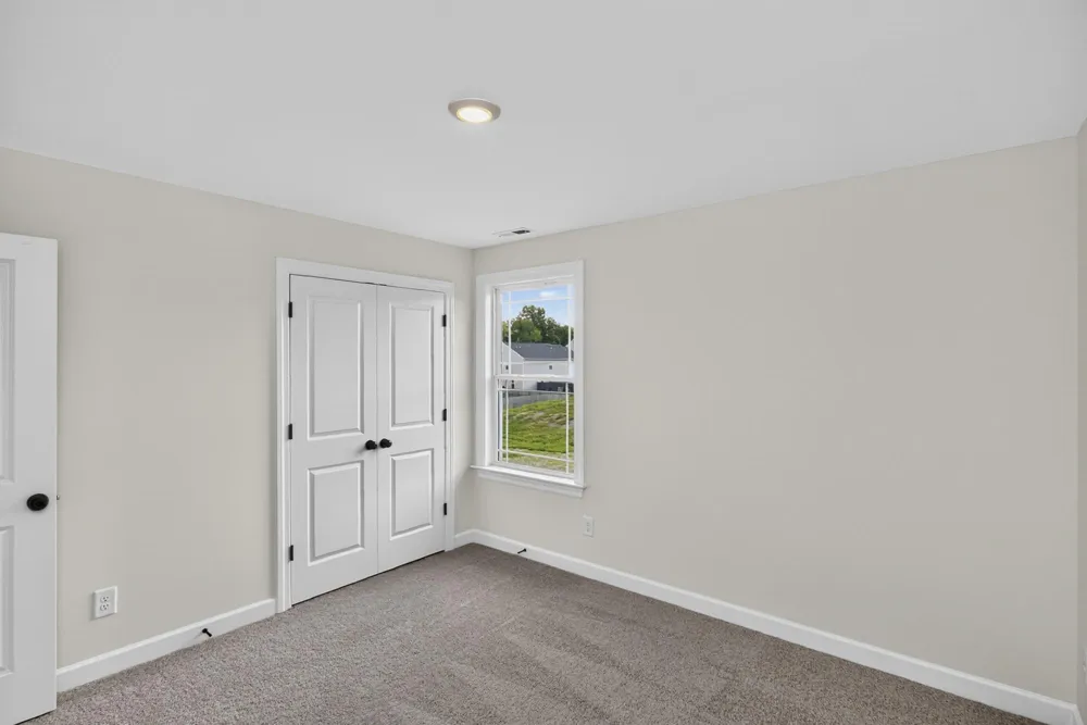 5018 Salient Dr Spring Hill, TN 37174