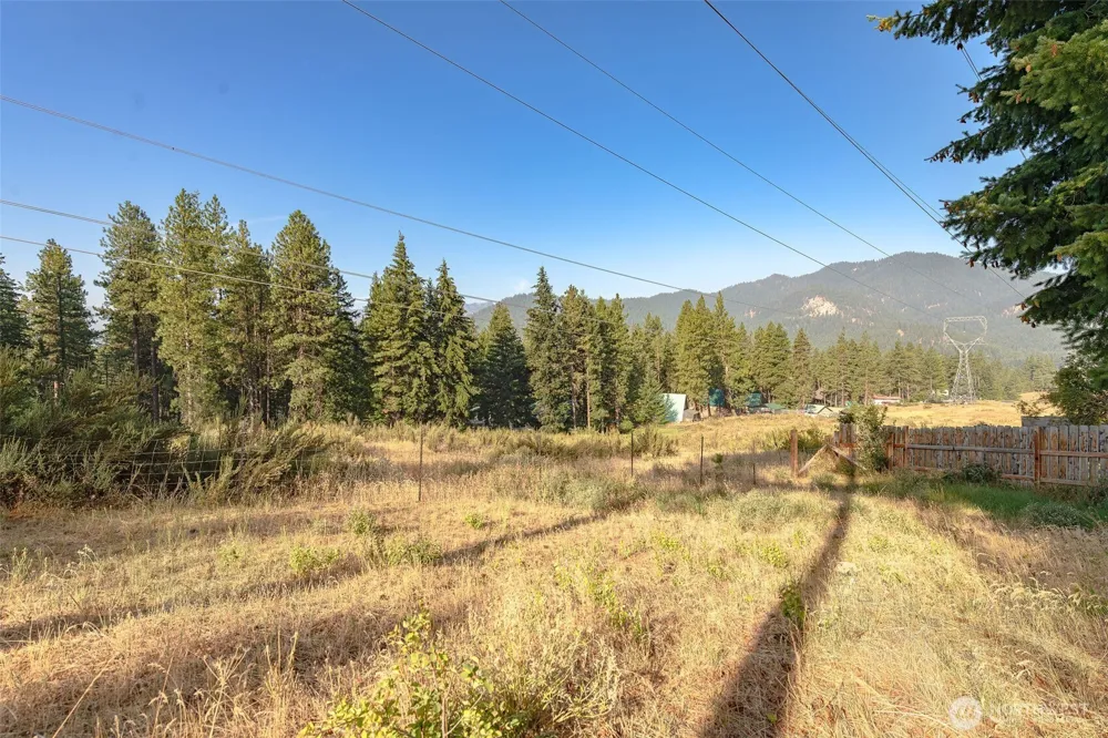 24611 Spur Street Leavenworth, WA 98826