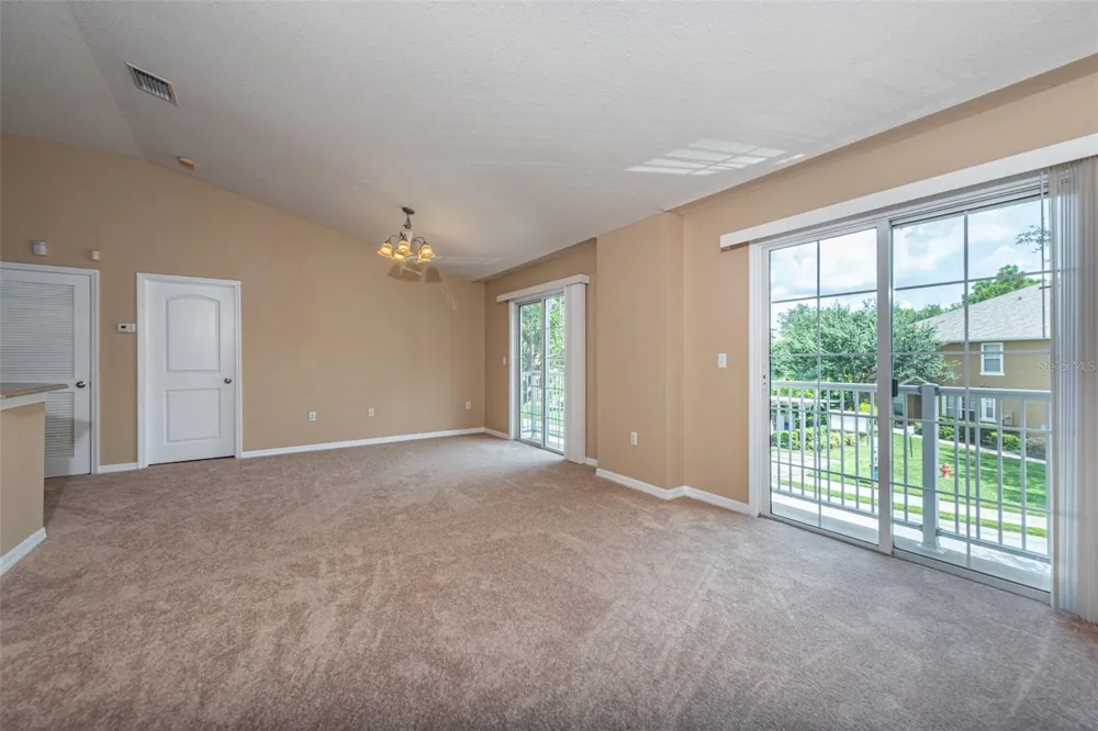 6750 EAGLE FEATHER DRIVE Riverview, FL 33578
