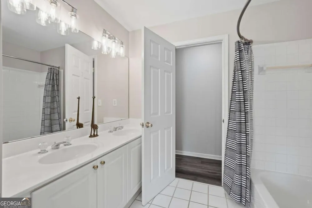 1155 Landover XING Suwanee, GA 30024