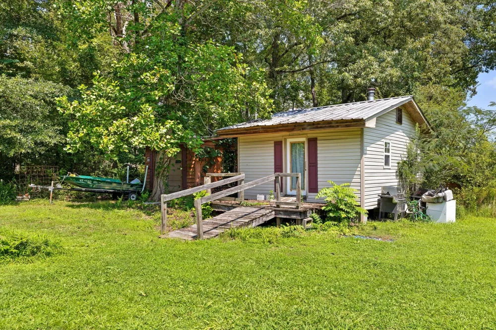 205 Ridge Road Whitwell, TN 37397