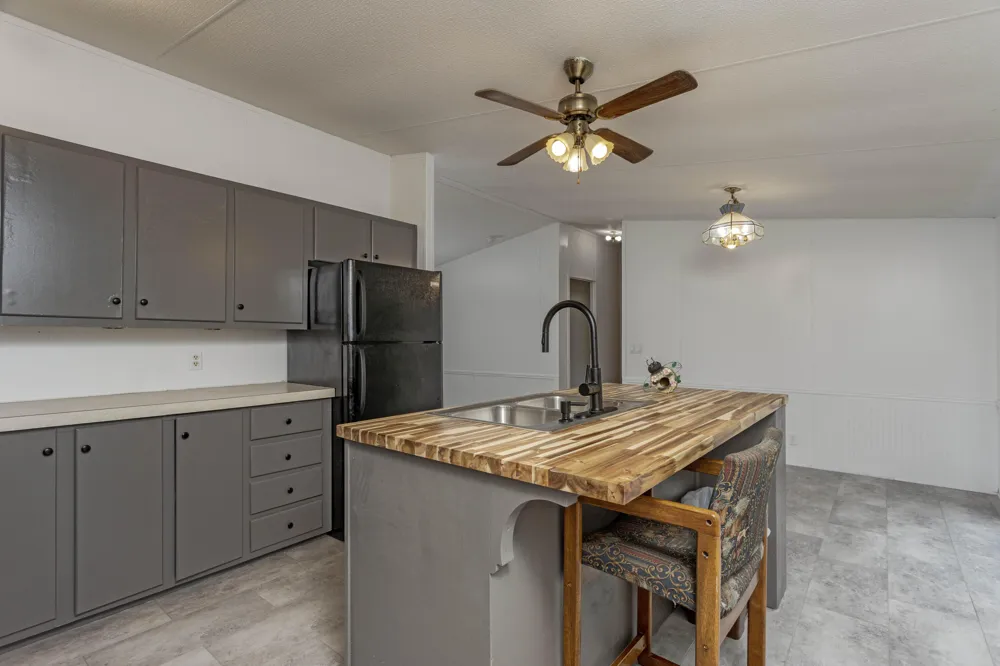 316 Len Mar Road Spring City, TN 37381