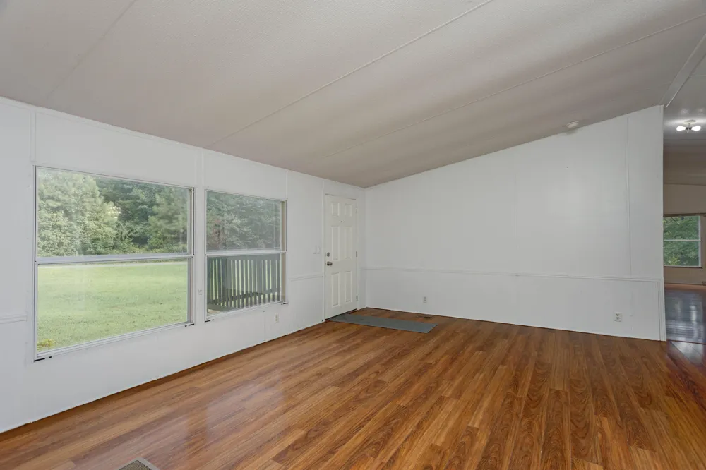 316 Len Mar Road Spring City, TN 37381