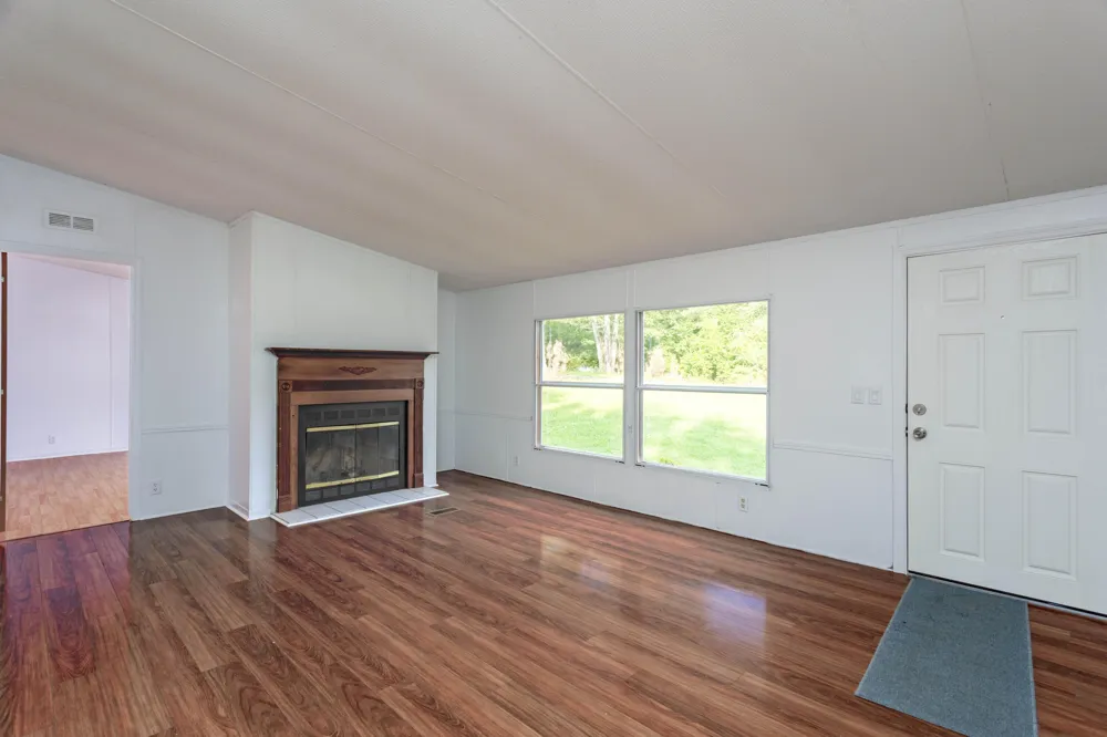 316 Len Mar Road Spring City, TN 37381