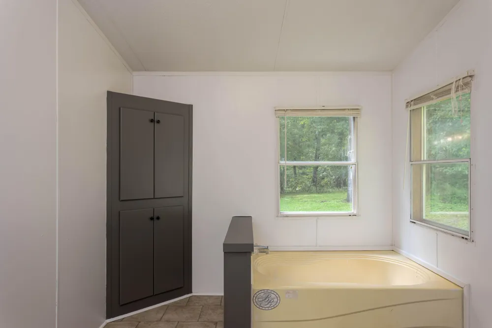 316 Len Mar Road Spring City, TN 37381