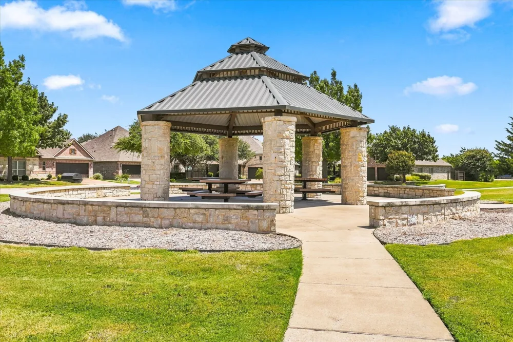 5702 Murray Farm Drive Fairview, TX 75069
