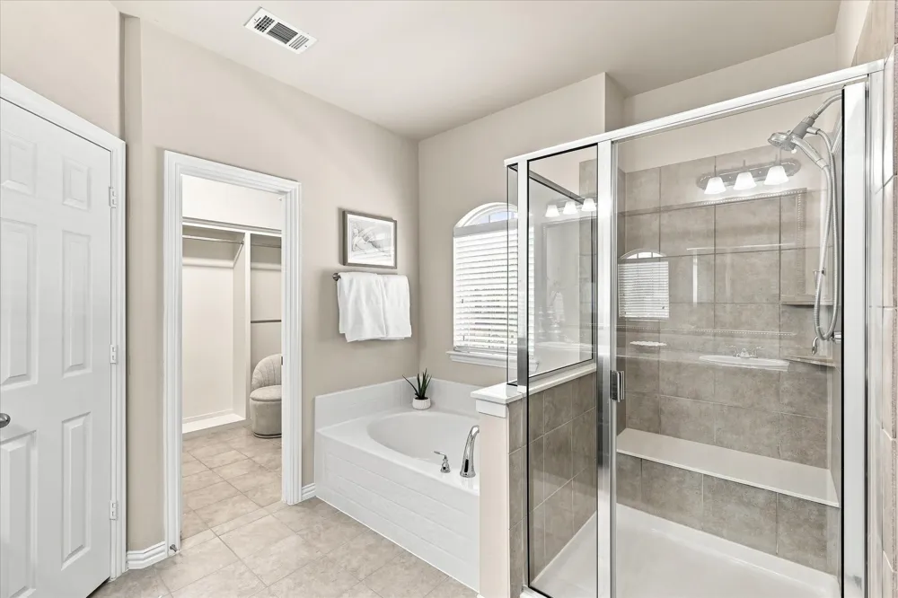 5702 Murray Farm Drive Fairview, TX 75069
