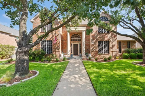 2311 Creekside Circle