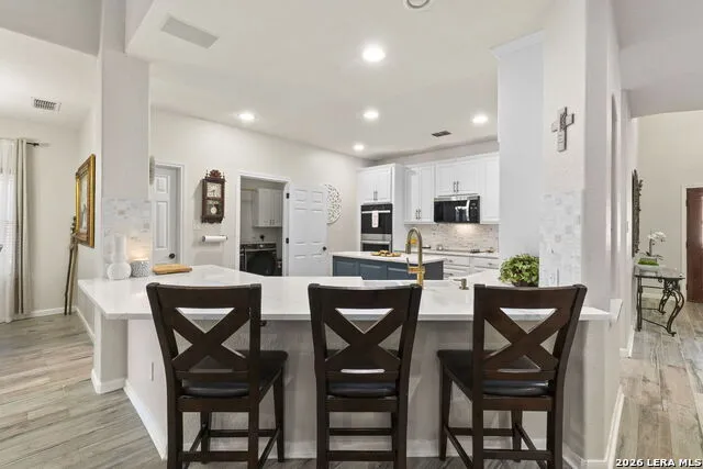 201 Kensington Dr. Cibolo, TX 78108