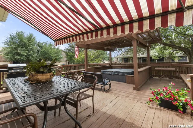 201 Kensington Dr. Cibolo, TX 78108