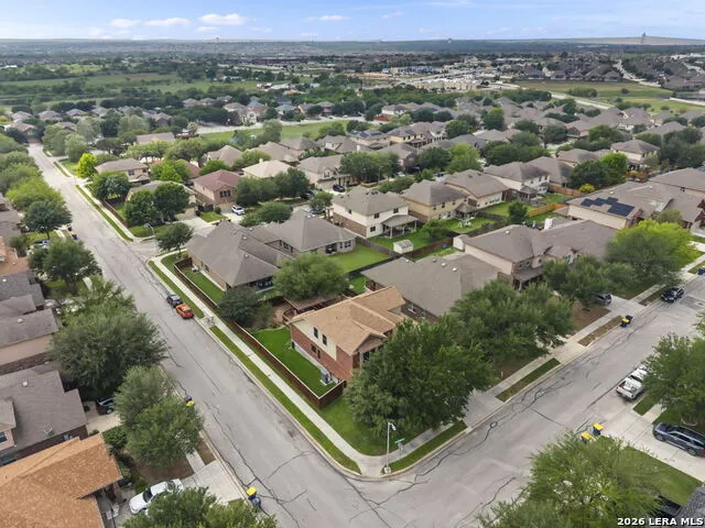 201 Kensington Dr. Cibolo, TX 78108