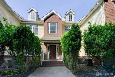 34 Forest Drive