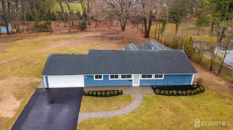 127 Kendall Road