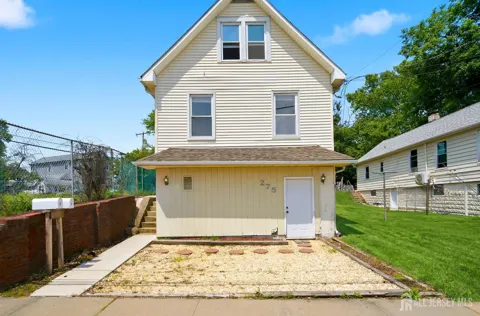 275 Laurence Parkway