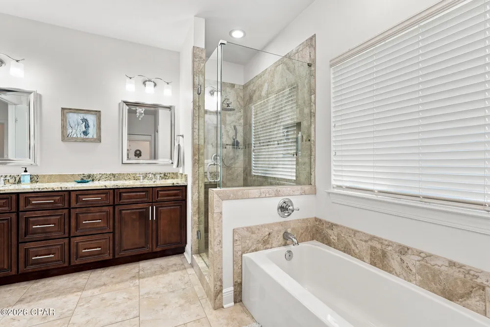 424 Hidden Island Drive Panama City, FL 32408