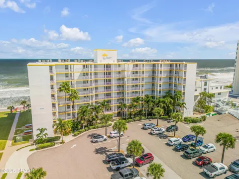 5203 S Atlantic Avenue #313B