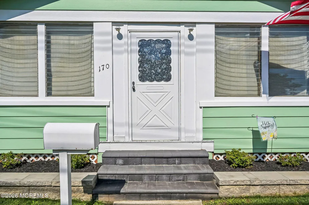 170 Forest Avenue Keansburg, NJ 07734