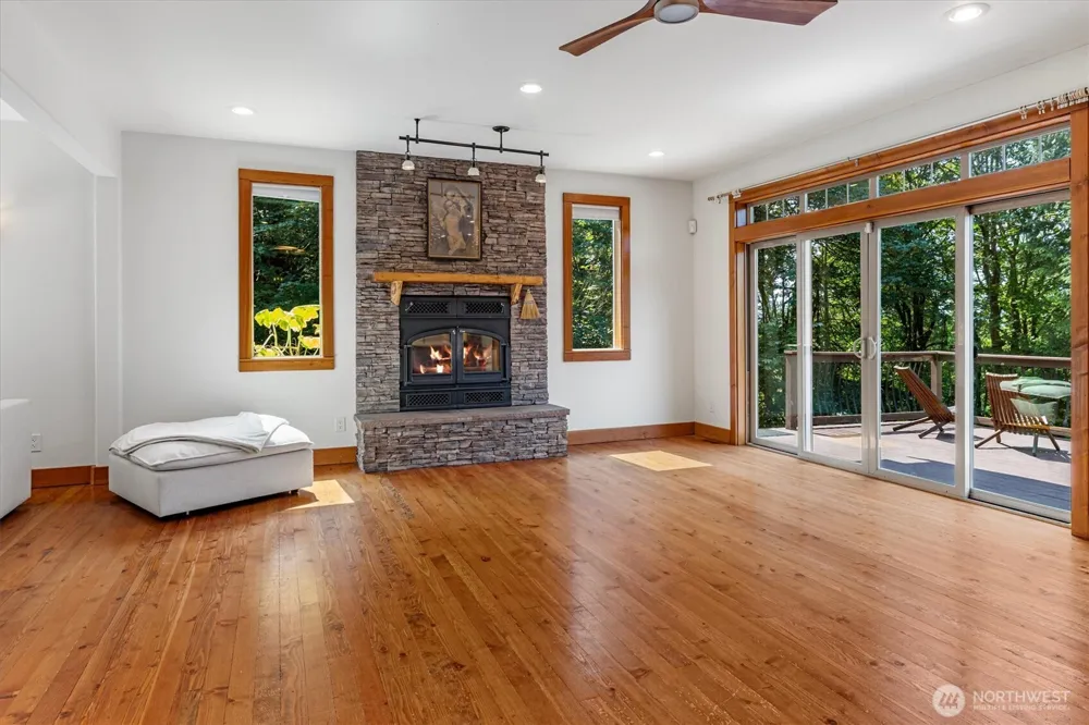 18409 High Rock Road Monroe, WA 98272