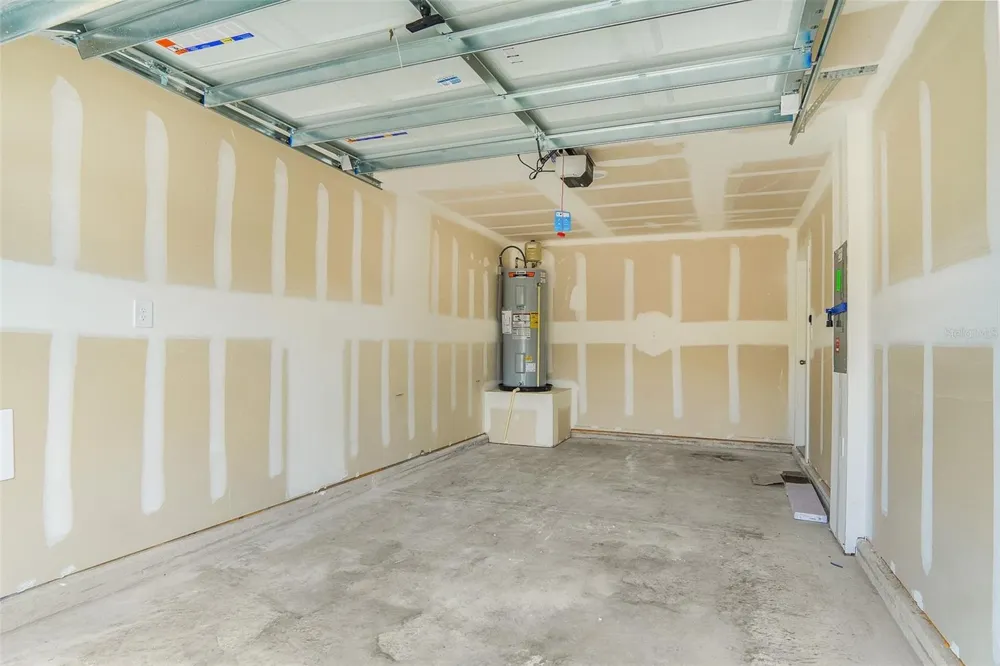 931 PHOENIX STREET Davenport, FL 33837