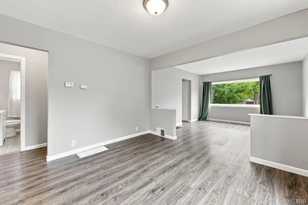 1350 Spencer Street Ferndale City, MI 48220