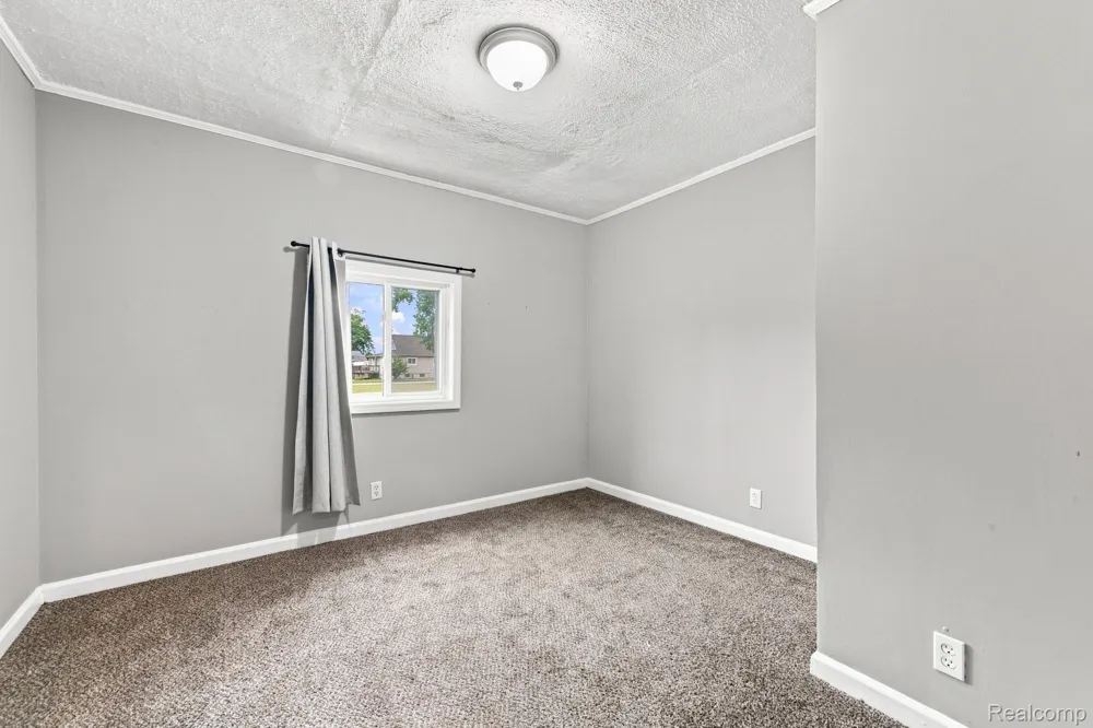 1350 Spencer Street Ferndale City, MI 48220