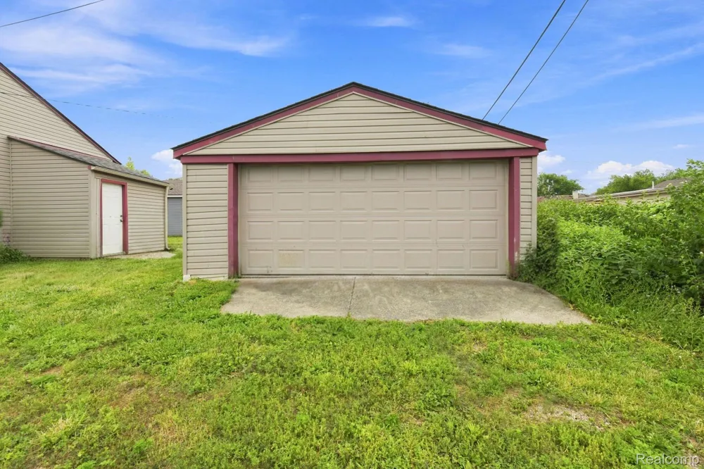 1350 Spencer Street Ferndale City, MI 48220