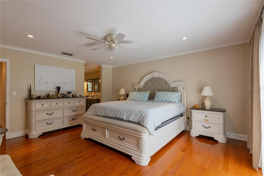 615 VALLE VISTA DRIVE Brandon, FL 33511