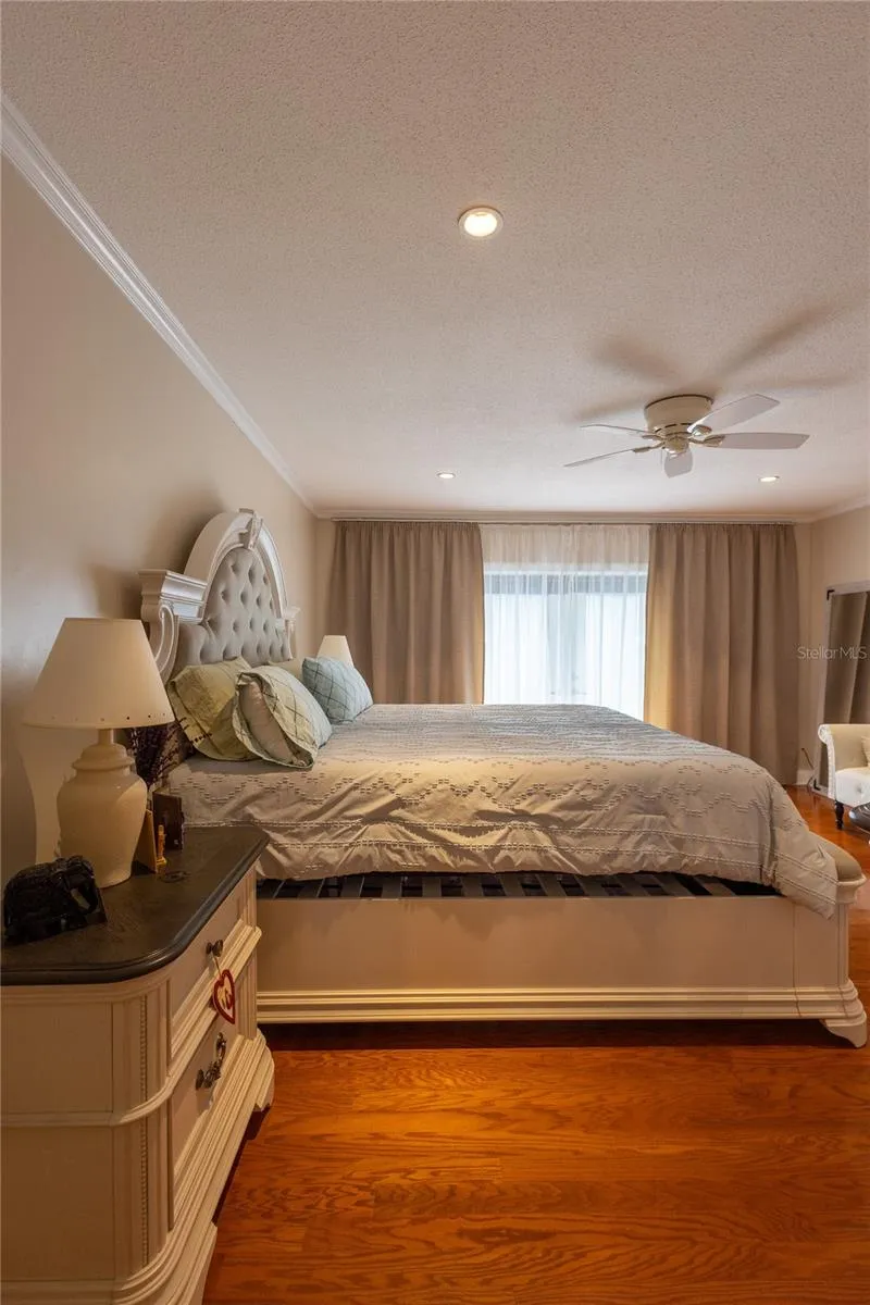 615 VALLE VISTA DRIVE Brandon, FL 33511