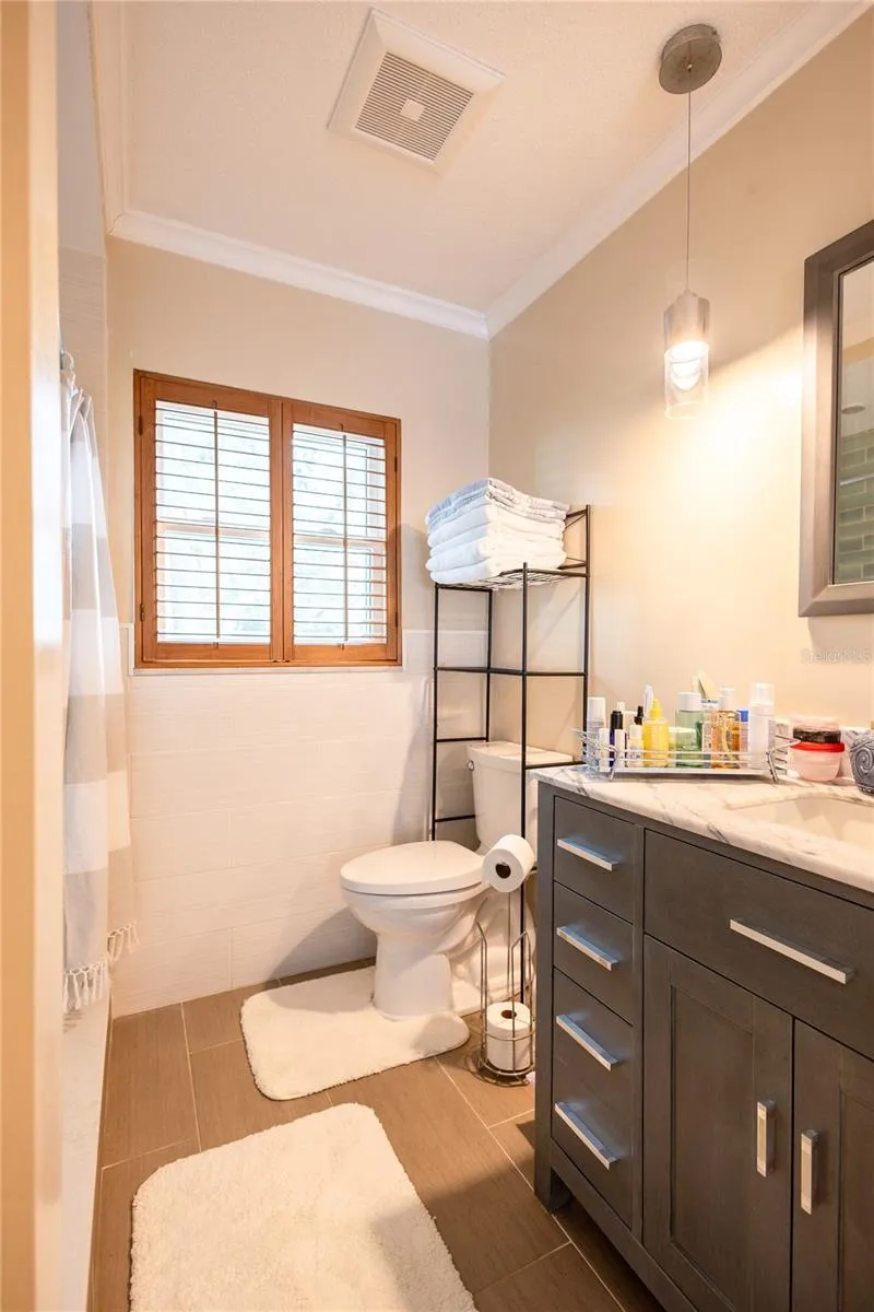615 VALLE VISTA DRIVE Brandon, FL 33511
