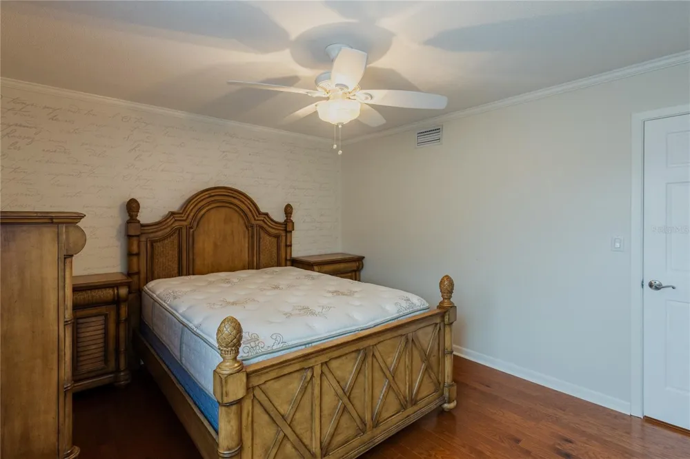 615 VALLE VISTA DRIVE Brandon, FL 33511